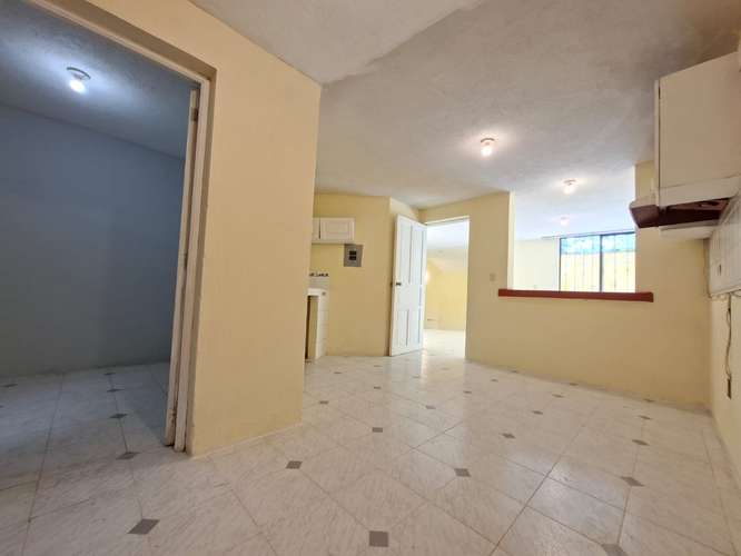 CASA CON BUENA UBICACIÓN CERCA DE LOS COLEGIOS LICEO JAVIER Y MONTE MARÍA - Imagen 15