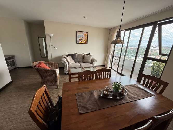 Apartamento amueblado y equipado en renta en Torre 360, zona 15
