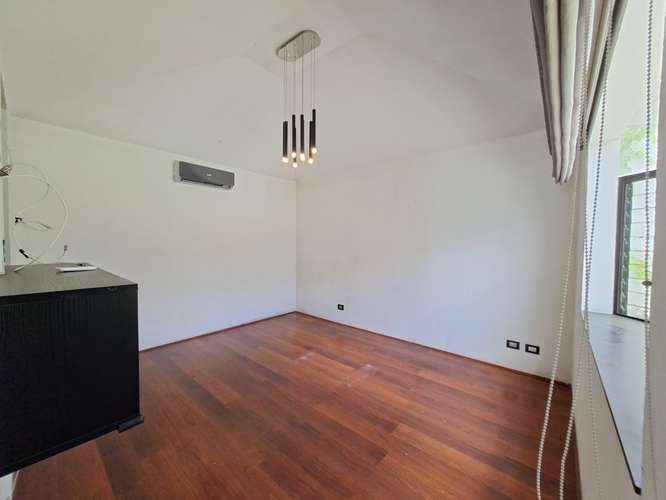 VENTA DE CASA EXCLUSIVA EN CONDOMINIO SOBRE BOULEVARD SAN CRISTOBAL - Imagen 20