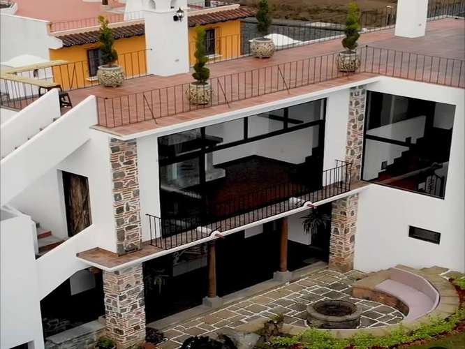 ESPECTACULAR CASA COLONIAL EN VENTA, ANTIGUA GUATEMALA - Imagen 19