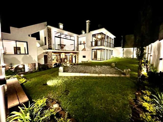 ESPECTACULAR CASA COLONIAL EN VENTA, ANTIGUA GUATEMALA