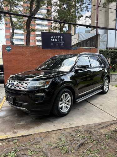 Ford Explorer XLT año 2018 de agencia con 74,000 kms  - Imagen 1