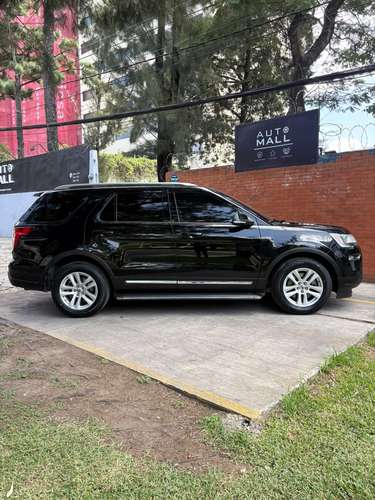 Ford Explorer XLT año 2018 de agencia con 74,000 kms  - Imagen 2