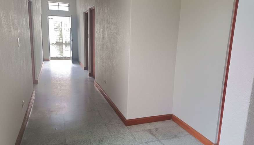 Casa de un nivel en venta en Montemaria 2, zona 11, excelente ubicación - Imagen 2