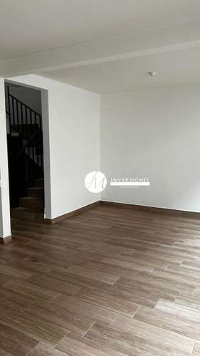 Casa en Venta de 3 Dormitorios En Zona 16 Dentro de Condominio - Imagen 10