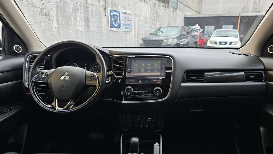 MITSUBISHI OUTLANDER 2018- 2WD