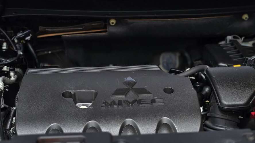MITSUBISHI OUTLANDER 2018- 2WD