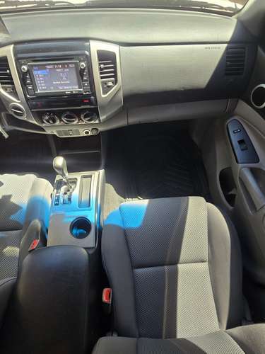 TOYOTA TACOMA DOBLE CAB 4.0 AUTOMÁTICO 4X4 6CIL. 2015 IMPORTADO