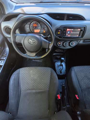 TOYOTA YARIS LE 1.5 AUTOMÁTICO 4CIL. 2015 IMPORTADO