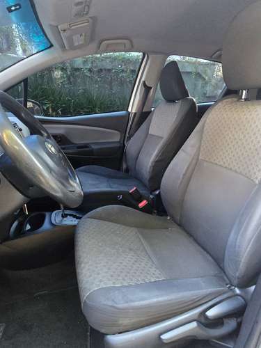 TOYOTA YARIS LE 1.5 AUTOMÁTICO 4CIL. 2015 IMPORTADO