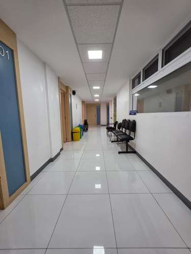 HOSPITAL EQUIPADO EN VENTA CON EXCELENTE UBICACIÓN  ( J ) INVERSIONISTAS - Imagen 4