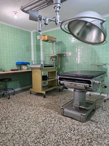 HOSPITAL EQUIPADO EN VENTA CON EXCELENTE UBICACIÓN ( P ) INVERSIONISTAS