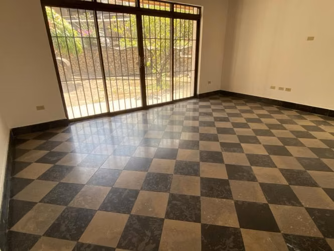 ALQ RESIDENCIA LOMAS DEL GUIJARRO