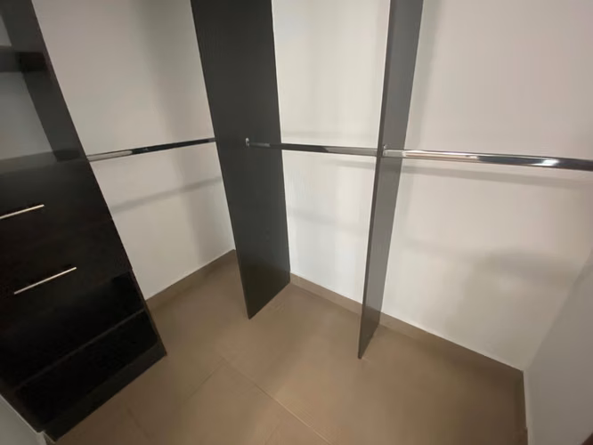 Alquiler de Apartamento Amueblado en Green Tower - Imagen 6