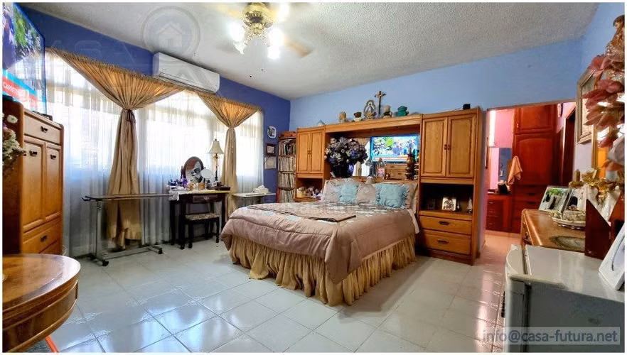 Casa Grande Usos Mixtos Ideal para Comercio Clinica, Hotel