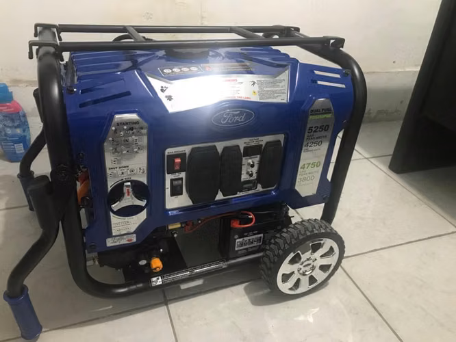 Generador Electrico Ford