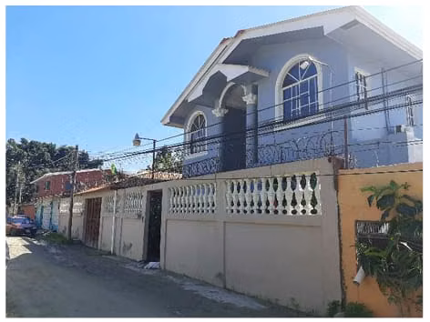 Se Vende Amplia Casa en Col. Rio Blanco L. 4M.