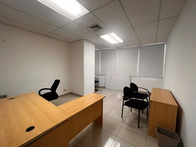 Oficina en Alquiler Torre Metrópolis - Imagen 6