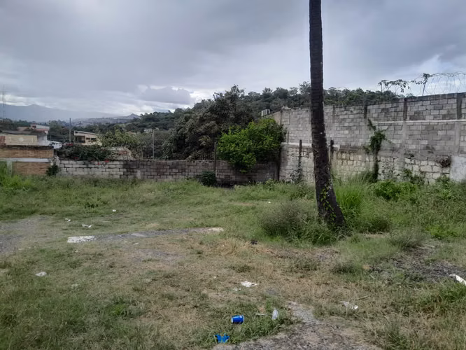 Se Vende Lote Terreno Comercial Col. Alameda