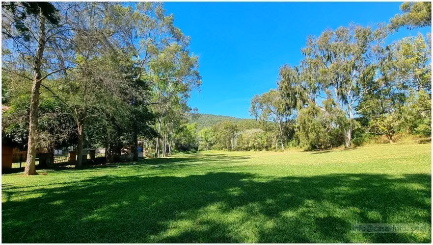 Casa de 1 Nivel con Bello Jardin! Perfecta Paz Naturaleza y Seguridad 2210 v2