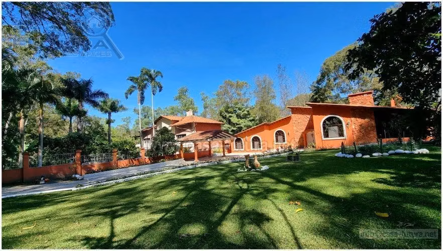 Casa de 1 Nivel con Bello Jardin! Perfecta Paz Naturaleza y Seguridad 2210 v2