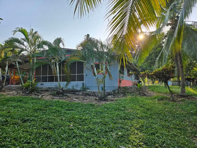 Venta Terreno en Santiago Tela
