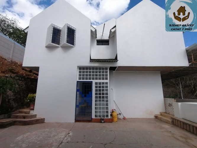 CASA EN VENTA CON APARTAMENTO INCLUÍDO EN KILÓMETRO 4 A SANTA LUCÍA - Imagen 7