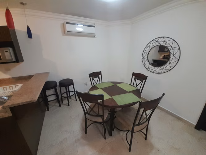 Alquiler Apartamento Amueblado Torre Lara