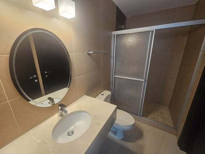 Alquiler Apartamento Torre Atenea - Imagen 6