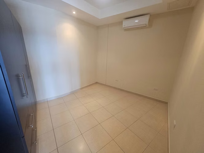 Alquiler Apartamento Torre Atenea - Imagen 5