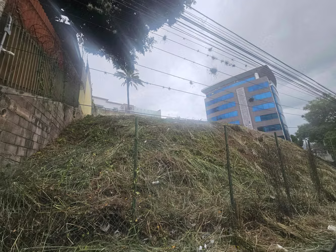 Venta Terreno Lomas del Mayab