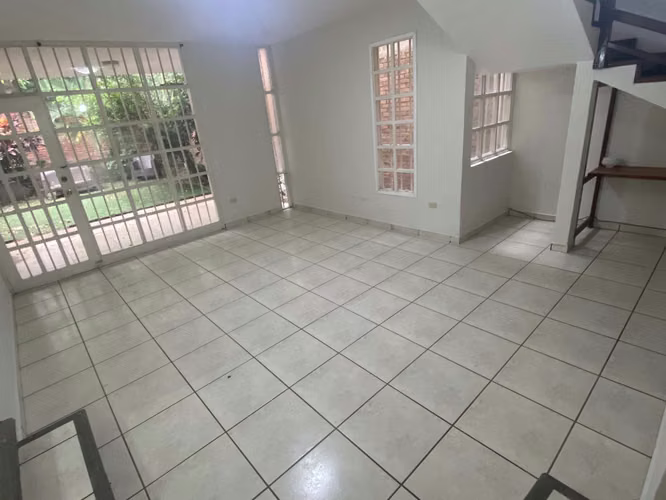 Venta Casa Colonia Parcaltagua