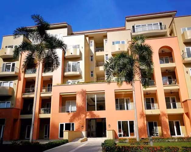 Venta en Merendon Hills