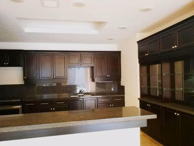 Venta en Merendon Hills