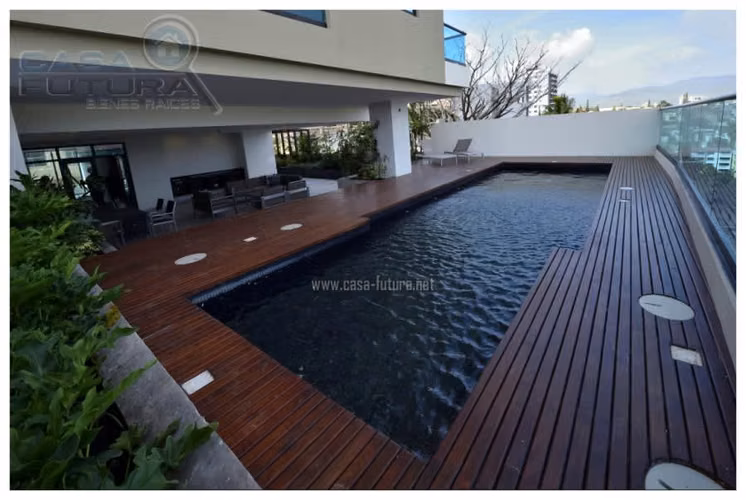 Apartamento en Venta en ASTRIA de 3 HABITACIONES AMPLIO Y CON MUEBLES