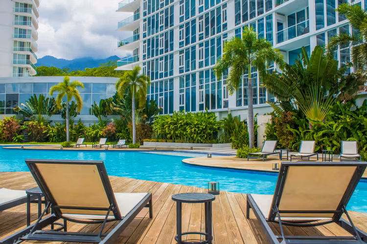 ¡Descubre el hogar de tus sueños en un condominio exclusivo, en San Pedro Sula, Honduras - Imagen 4