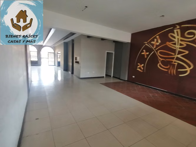 ALQUILO LOCAL COMERCIAL EN PLAZA CRIOLLA EN EL BLVD MORAZÁN - Imagen 2
