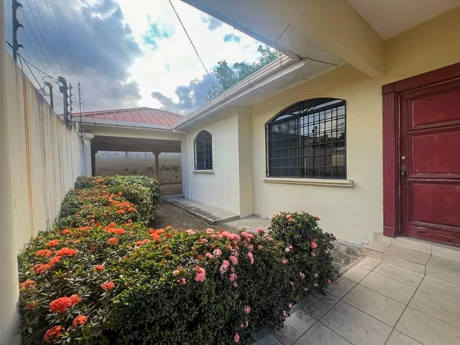 Casa en Venta en Colonia Trejo, San Pedro Sula