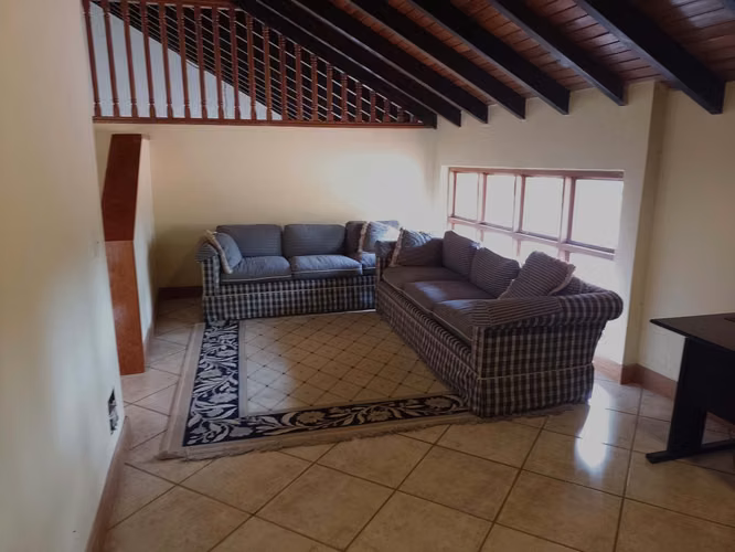 Encantadora casa en Parque Residencial Villa Elena - Imagen 7