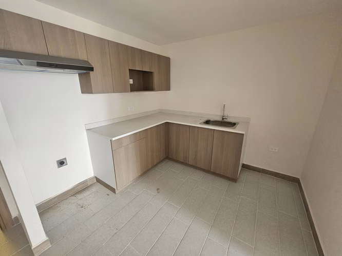 Alquiler de Apartamento en Cipreses - Imagen 2
