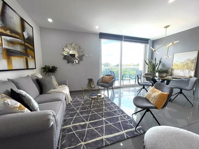 Apartamento de 3 habitaciones en el edificio de Terranova