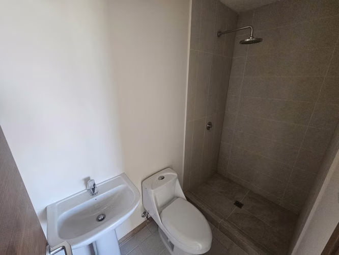 Alquiler Apartamento Lirios de Miraflores - Imagen 8