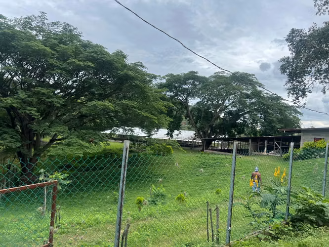 Venta de Casa de Campo + 10 Manzanas de Terreno// Taulabe - Imagen 4