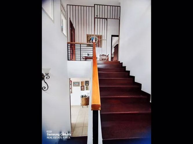 Venta de Hermosa Casa en las Lomas del Guijarro, en Tegucigalpa. - Imagen 9