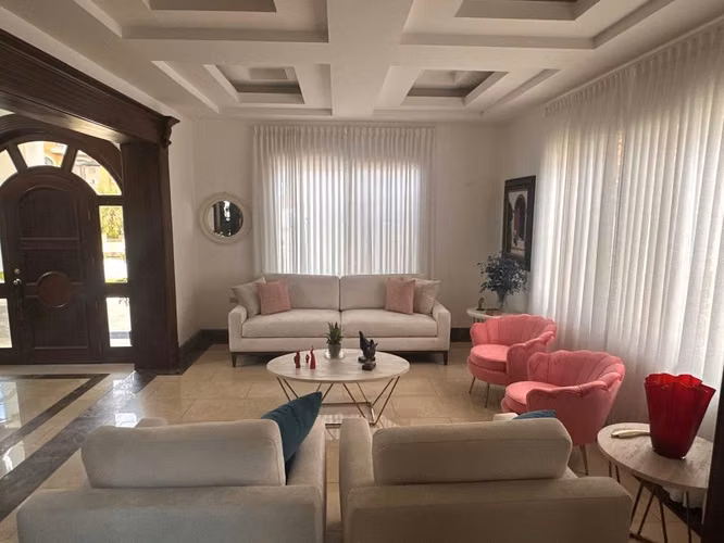 Se Vende Casa en Merendon Hills - San Pedro Sula