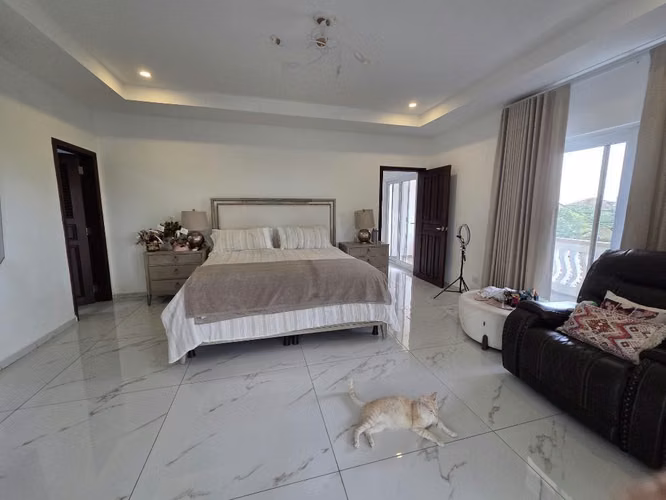 Se Vende casa en Res. Villas Mackay