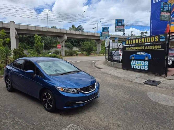 HONDA CIVIC 2015