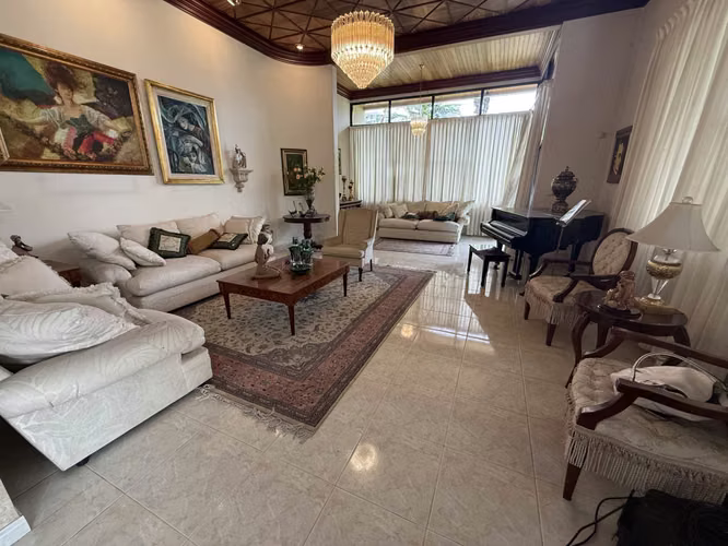 Venta Casa Lomas del Guijarro