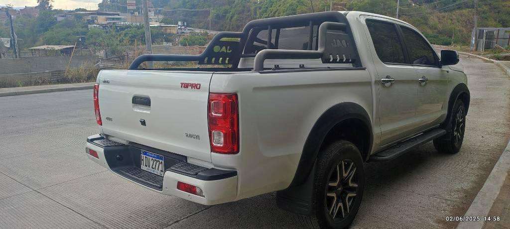 pickup marca JAC t8pro Año 20234x4 turbo dissel motor 2.0