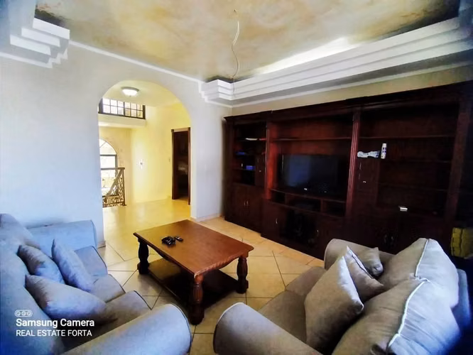 Venta de Hermosa Casa Ubicada en las Lomas del Mayab, en Tegucigalpa.